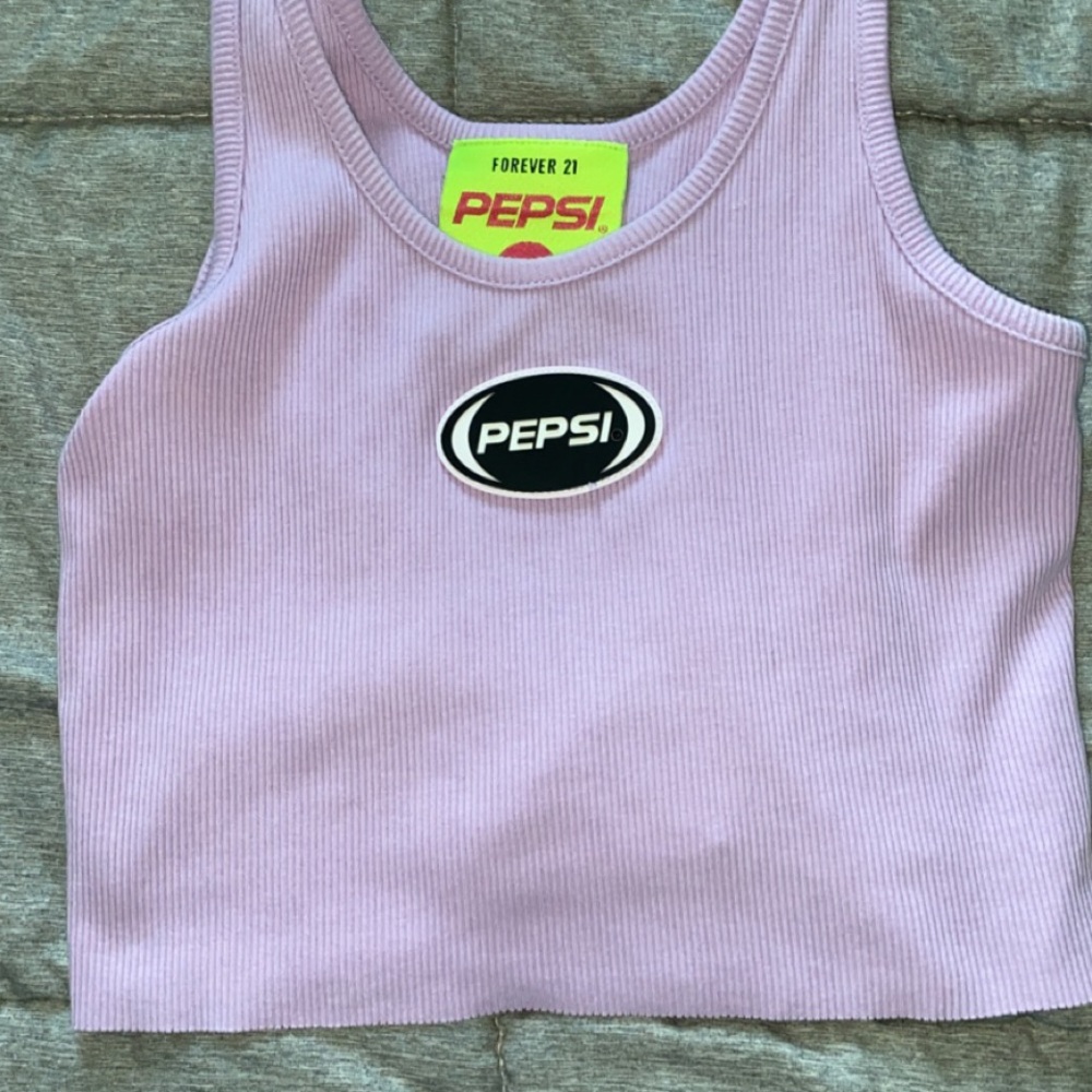 Forever 21 x Pepsi collaboration crop top